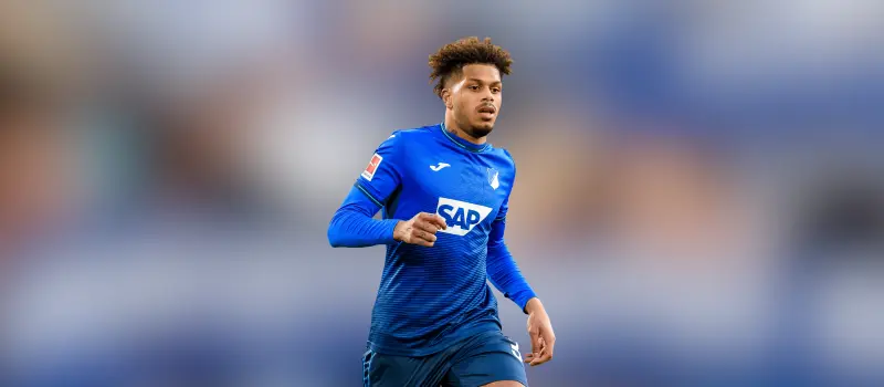 Хоффенхайм одержал победу над Аугсбургом в 12-м туре Немецкой Бундеслиги. Итог матча 3-0