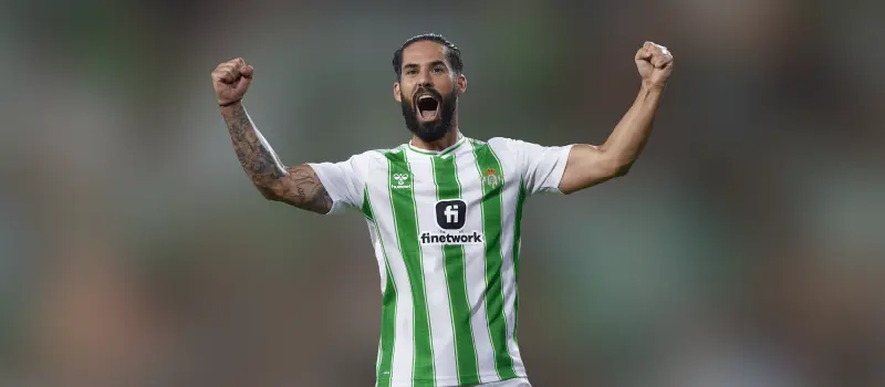 Реал Бетис одержал победу над Севильей в 14-м туре Ла Лиги. Итог матча 0-2