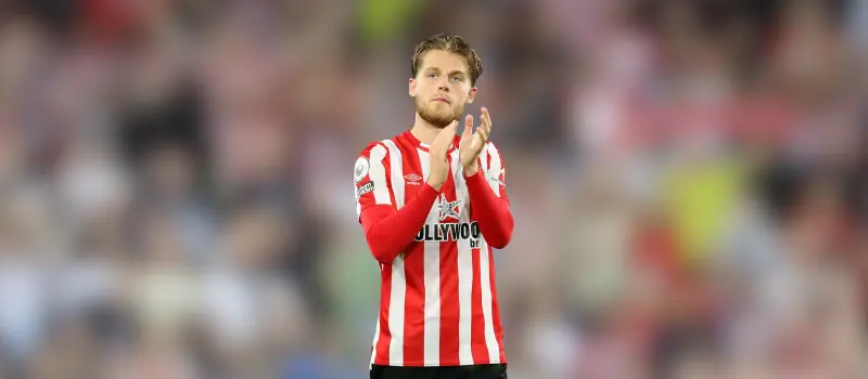 Брентфорд одержал победу над Бернли в 13-м туре АПЛ. Итог матча 3-1