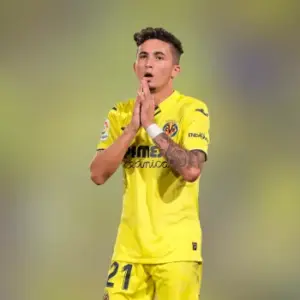 Вильярреал одержал победу над Реал Сосьедадом в 14-м туре Ла Лиги. Итог матча 2-3