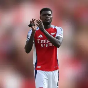 Арсенал одержал победу над Вулверхэмптоном в 16-м туре АПЛ. Итог матча 2-1