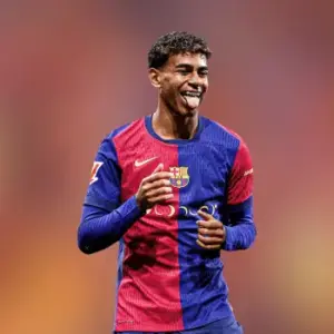 Барселона одержала победу над Осасуной в 16-м туре Ла Лиги. Итог матча 2-0