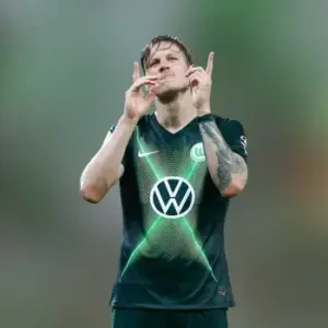 Вольфсбург одержал победу над Менхенгладбахской Боруссией в 14-м туре Немецкой Бундеслиги. Итог матча 1-3