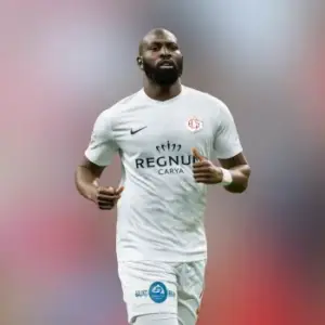 Ничья между Антальяспором и Трабзонспором в 20-м туре Турецкой футбольной Суперлиги. Итог матча 1-1