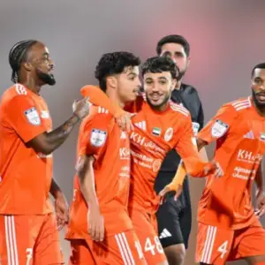 Ничья между Аджманом и Аль-Дафрой в 13-м туре Про-лиги ОАЭ. Итог матча 1-1