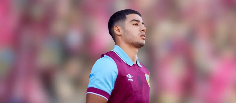 Ничья между Бернли и Тоттенхэмом в 23-м туре АПЛ. Итог матча 2-2