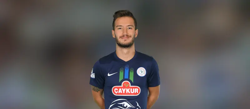 Ничья между Ризеспором и Аланьяспором в 19-м туре Турецкой футбольной Суперлиги. Итог матча 1-1