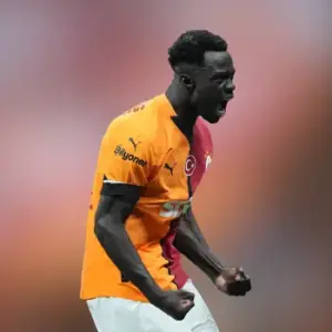 Ничья между Галатасараем и Газиантепом в 18-м туре Турецкой футбольной Суперлиги. Итог матча 1-1