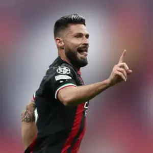 Милан одержал победу над Лечче в 21-м туре Серии А. Итог матча 1-0