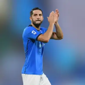 Наполи одержал победу над Фиорентиной в 23-м туре Серии А. Итог матча 2-1