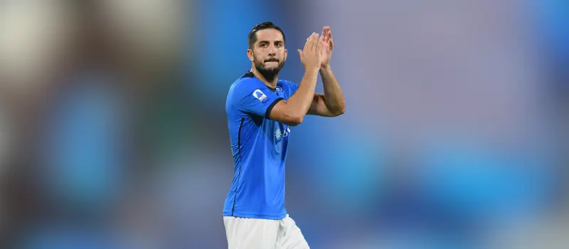 Наполи одержал победу над Фиорентиной в 23-м туре Серии А. Итог матча 2-1