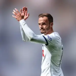 Ничья между Тоттенхэмом и Сандерлэндом в 20-м туре АПЛ. Итог матча 1-1