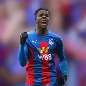 Ничья между Кристал Пэласом и Фулхэмом в 19-м туре АПЛ. Итог матча 1-1