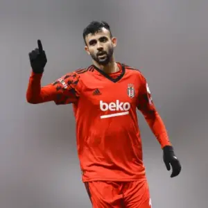 Бешикташ одержал победу над Кайсериспором в 18-м туре Турецкой футбольной Суперлиги. Итог матча 1-0