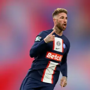 ПСЖ одержал победу над Лиллем в 18-м туре Лиги 1. Итог матча 3-0