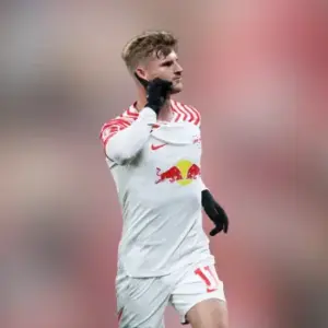 Лейпциг одержал победу над Хайденхаймом в 19-м туре Немецкой Бундеслиги. Итог матча 0-3