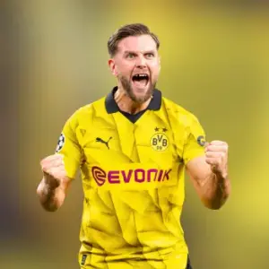 Боруссия Дортмунд одержала победу над Вердером в 17-м туре Немецкой Бундеслиги. Итог матча 3-0