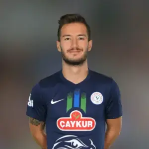 Ризеспор одержал победу над Касымпашой в 24-м туре Турецкой футбольной Суперлиги. Итог матча 0-3