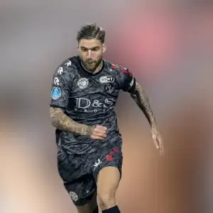 Ничья между Спартой и НЕКом в 23-м туре Эредивизи. Итог матча 1-1