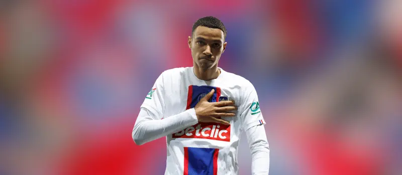 ПСЖ одержал победу над Марселем в 21-м туре Лиги 1. Итог матча 5-0