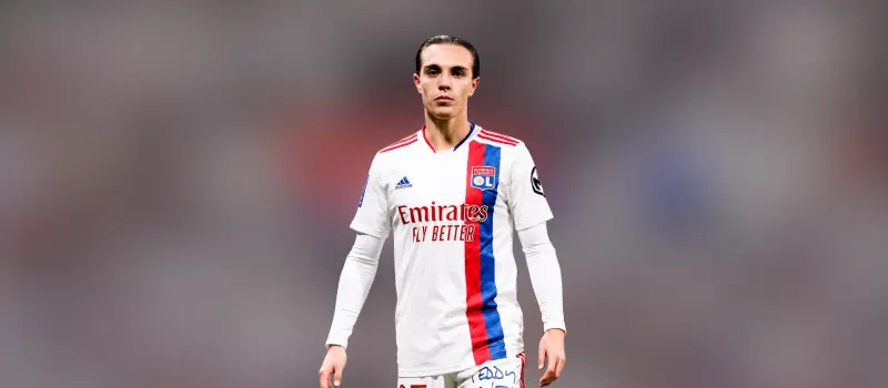 Лион одержал победу над Лиллем в 20-м туре Лиги 1. Итог матча 1-0