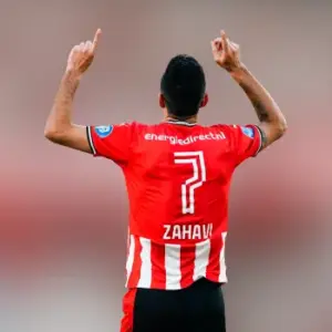 ПСВ одержал победу над Фейеноордом в 21-м туре Эредивизи. Итог матча 3-0