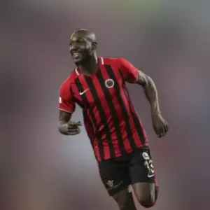 Ничья между Генчлербирлиги и Кайсериспором в 24-м туре Турецкой футбольной Суперлиги. Итог матча 0-0