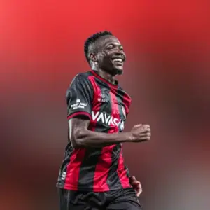 Фатих Карагюмрюк одержал победу над Фенербахче в 26-м туре Турецкой футбольной Суперлиги. Итог матча 2-0