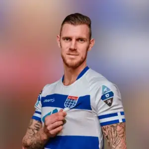 Ничья между ПЕК Зволле и Гронингеном в 27-м туре Эредивизи. Итог матча 1-1