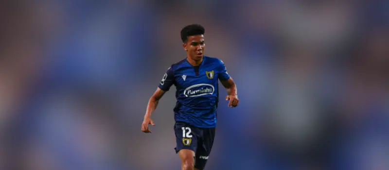 Фамаликан одержал победу над Виторией Гимарайнш в 26-м туре Примейры. Итог матча 1-2