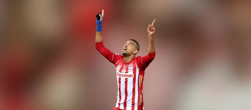 Олимпиакос одержал победу над Пансерраикосом в 23-м туре Греческой футбольной Суперлиги. Итог матча 1-2