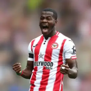 Ничья между Брентфордом и Вулверхэмптоном в 30-м туре АПЛ. Итог матча 2-2