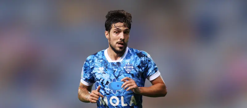 Комо одержал победу над Пизой в 30-м туре Серии А. Итог матча 5-0