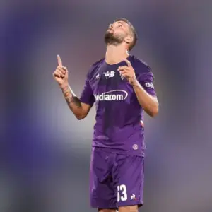 Фиорентина одержала победу над Кремонезе в 29-м туре Серии А. Итог матча 1-4