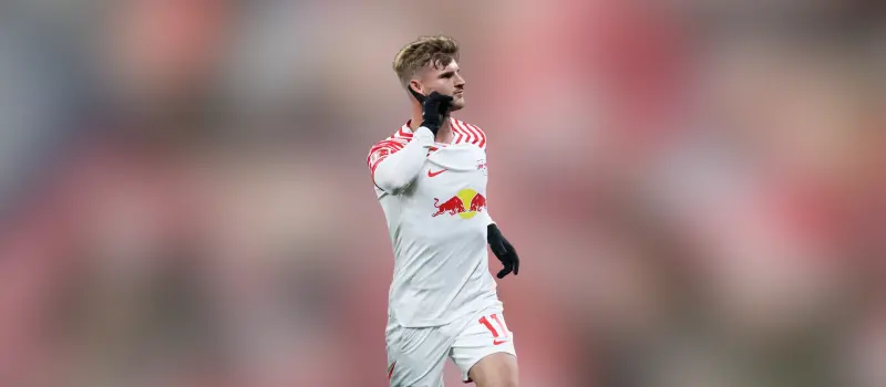 Лейпциг одержал победу над Аугсбургом в 25-м туре Немецкой Бундеслиги. Итог матча 2-1