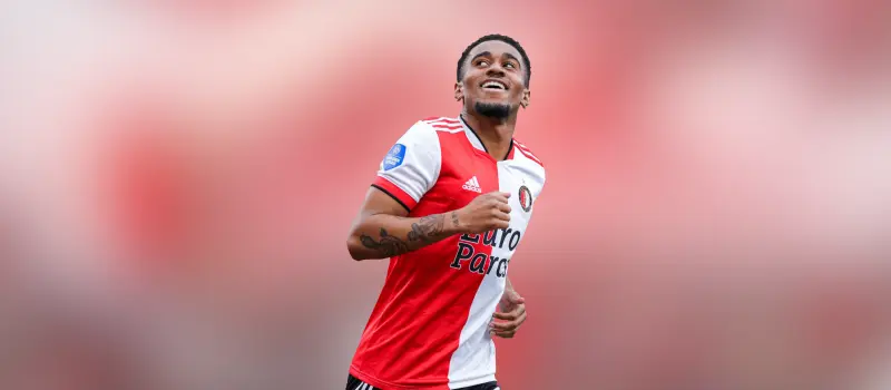 Фейеноорд одержал победу над Эксельсиором в 27-м туре Эредивизи. Итог матча 2-1