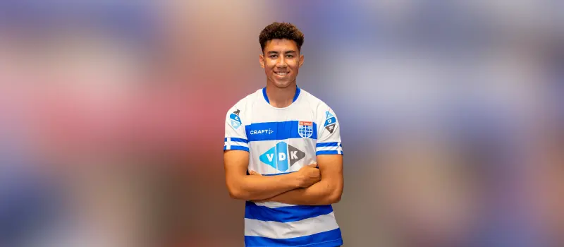 Ничья между ПЕК Зволле и Эксельсиором в 30-м туре Эредивизи. Итог матча 2-2