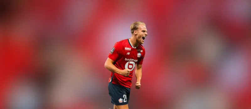 Лилль одержал победу над Лансом в 28-м туре Лиги 1. Итог матча 3-0