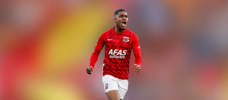 АЗ одержал победу над Херенвеном в 30-м туре Эредивизи. Итог матча 3-0