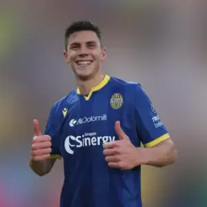 Ничья между Вероной и Лечче в 34-м туре Серии А. Итог матча 0-0