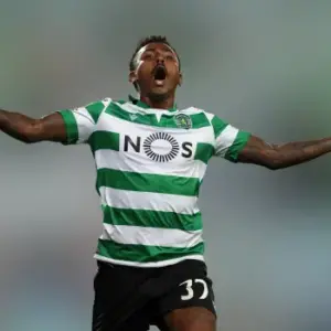 Спортинг одержал победу над Санта-Кларой в 28-м туре Примейры. Итог матча 4-2